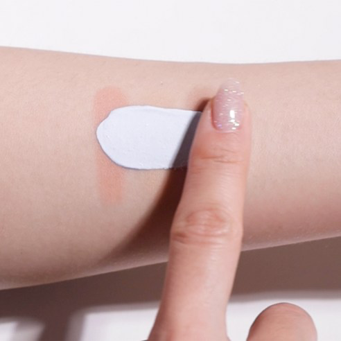 Urban Shade Blue Tone-up Sun [SPF50+/PA++++] - Image 7