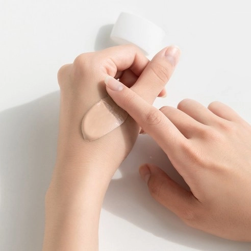 Aqua Light CC Cream [SPF50+/PA+++], 40ml, Neutral Beige, 1pack - Image 4