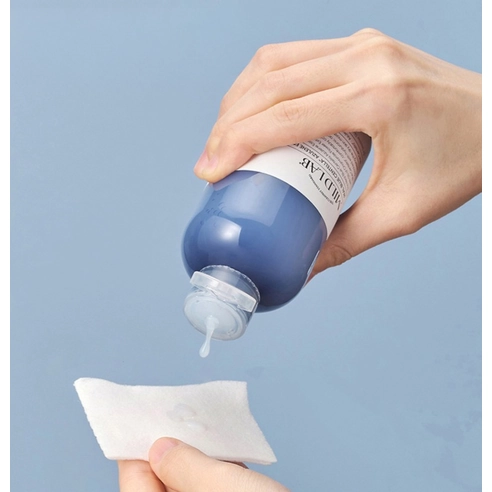 Real Blue Centella Azulene Essence Toner - Image 5