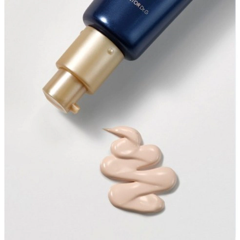 Black Snail Glutathione Tone-Up Sun [SPF50+/PA++++] - Image 3