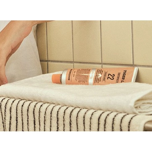 Strong Gum Care Toothpaste – Strong Mint - Image 3