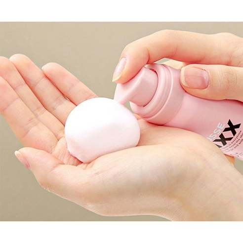 Glow Sun Mousse Fixer [SPF50+/PA++++], 75ml, 1pack - Image 3