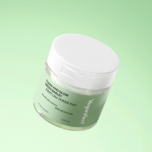 Clean & Glow Green Barley First LHA Toner Pad, 60ea, 1pack - Image 3