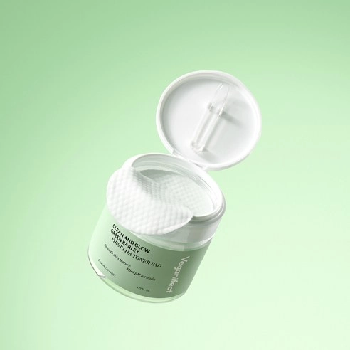 Clean & Glow Green Barley First LHA Toner Pad, 60ea, 1pack - Image 5