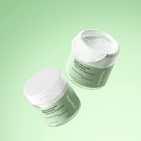 Clean & Glow Green Barley First LHA Toner Pad, 60ea, 1pack - Image 8