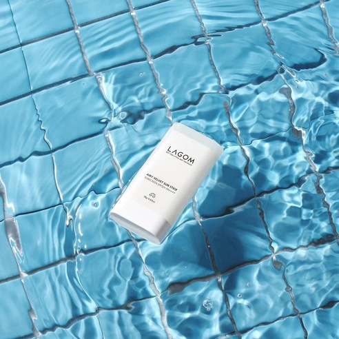 Airy Velvet Sun Stick [SPF50+/PA++++], 18g, 1pack - Image 4