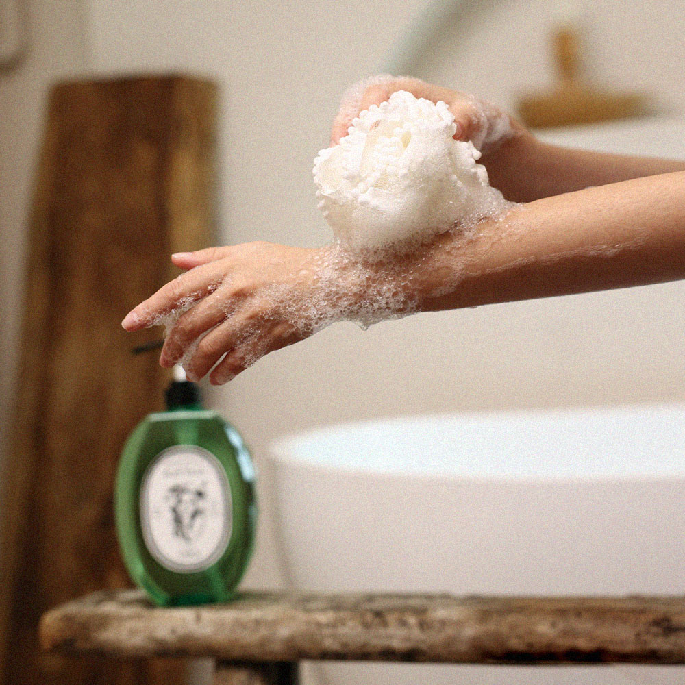 Classic Deep Perfume Body Wash [White Musk], 510ml, 1pack - Image 3