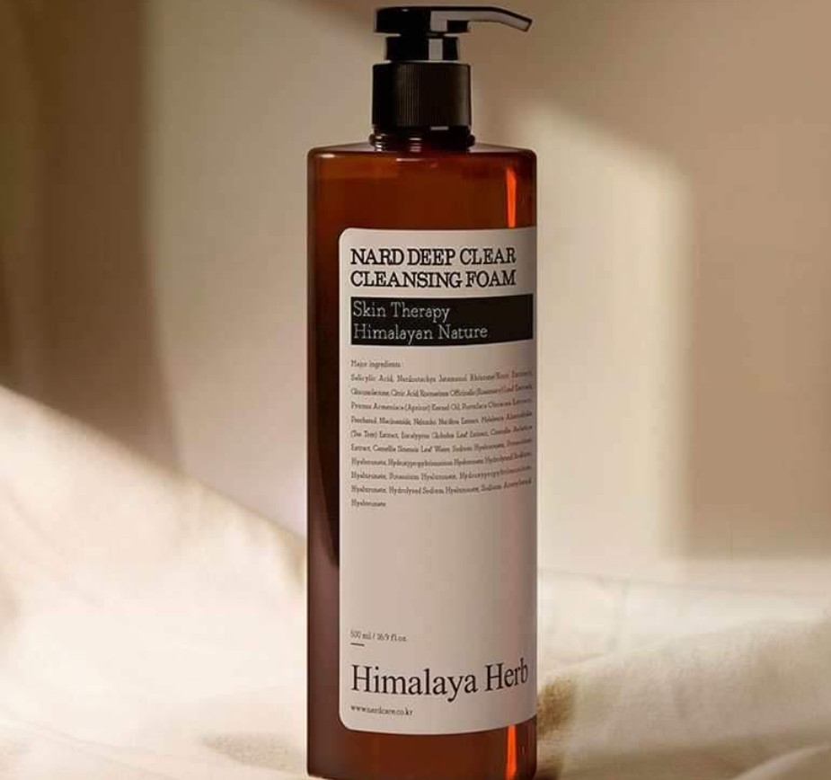 Deep Clear Cleansing Foam - Image 2