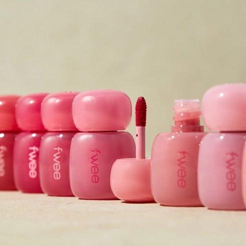 Pink Obsession Stay Fit Tint [Semi Glow], 3.8g, 01 Milk Pink, 1pack - Image 3