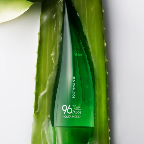 Aloe Hydro Formula 96% Soothing Gel - Image 2