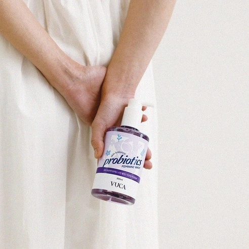 Probiotics Skin Balance Mild Acidic Feminine Cleanser, 300ml, 1pack - Image 6