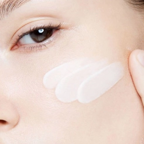 Ao Triple Defense Airy Sun Serum [SPF50+/PA++++], 40ml, 1pack - Image 5