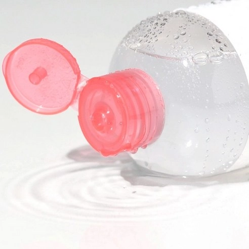 Deep Red Hyaluronic Acid Cleansing Water - Image 7