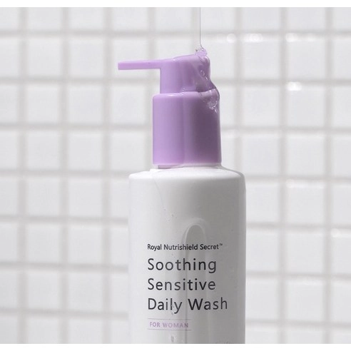 Soothing Sensitive Daily Wash - Image 3