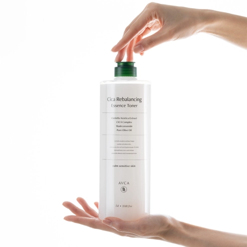 CICA Rebalancing Essence Facial Toner - Image 2