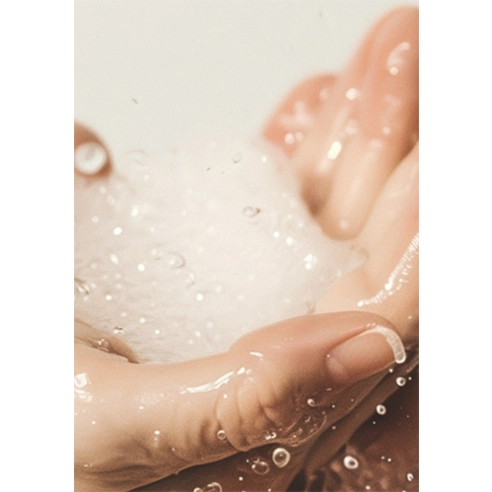 Signature Shampoo [Fresh Flower], 1L - Image 9