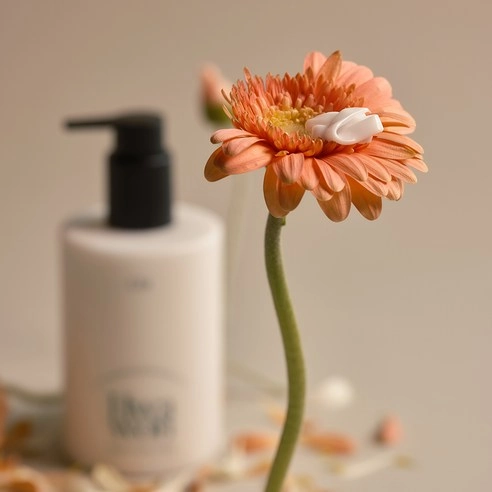 Vegan Hand & Body Lotion, 300ml, 1pack - Image 4