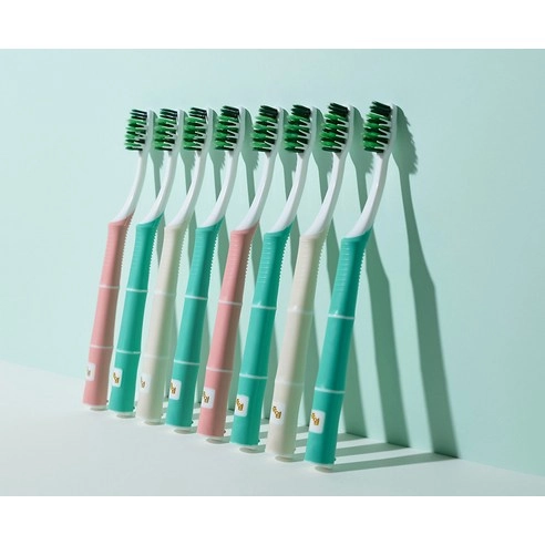 Jukyeom Whitening Toothbrush - Image 3