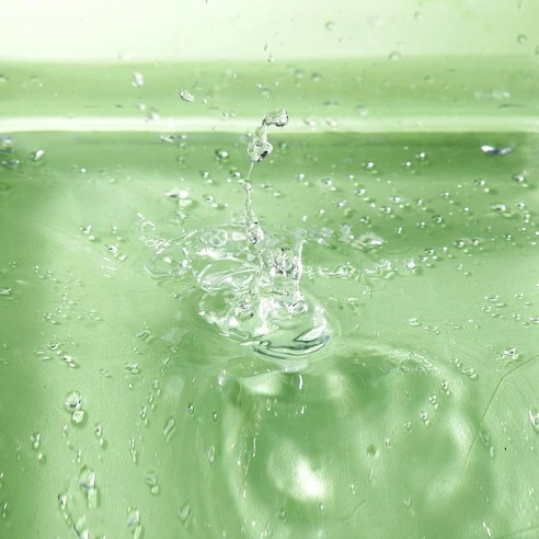 Green Barley Cleansing Water - Image 7