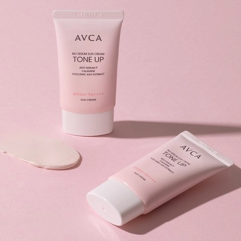 Tone-up No Sebum Mineral Sun cream [SPF50+/PA++++] - Image 5