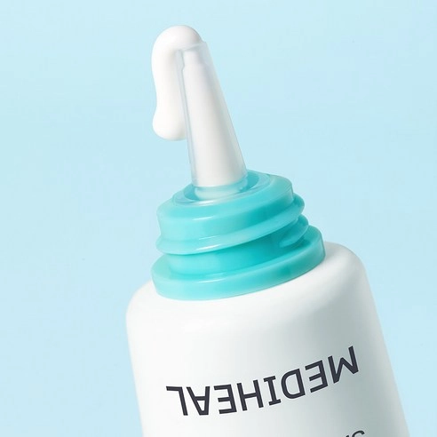 Madecassoside Moisture Sun Serum [SPF50+/PA++++] - Image 6
