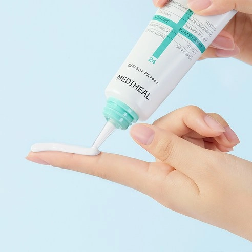 Madecassoside Moisture Sun Serum [SPF50+/PA++++] - Image 7