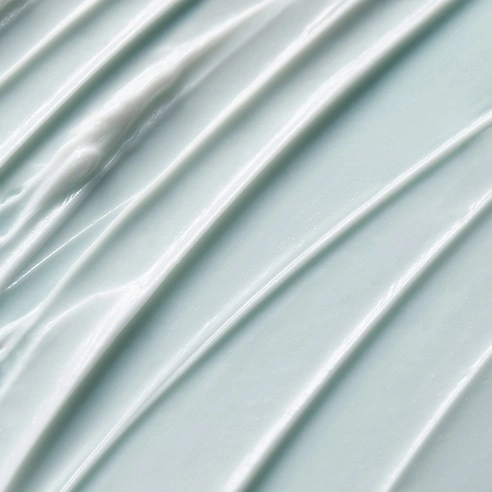 Soothing and Comforting Cica Calming Face Cream - Image 4