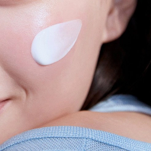 PDRN Ectoin UV Aging Recovery Sun Serum [SPF50+/PA++++] - Image 5