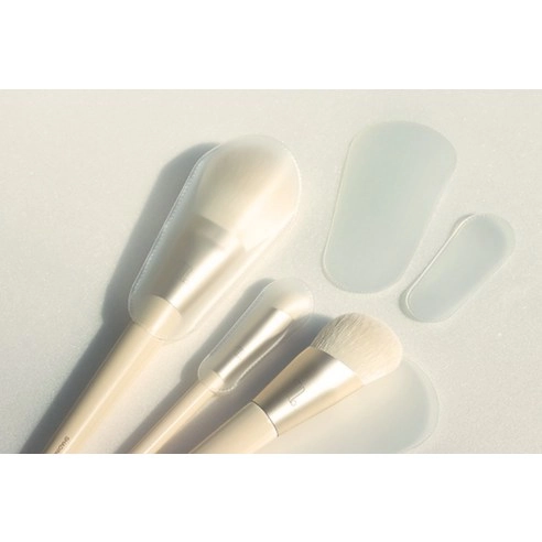 Cover Concealer Brush, 1ea, 1pack - Image 4