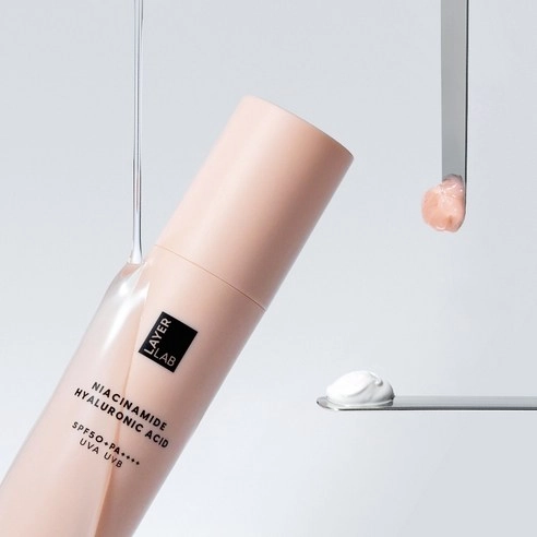 Hyalu Blur Sunscreen [SPF50+/PA++++], 30ml, 1pack - Image 3