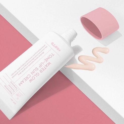 Water Glow Tone-Up Sun Cream [SPF50+/PA++++], 50ml, 1pack - Image 3