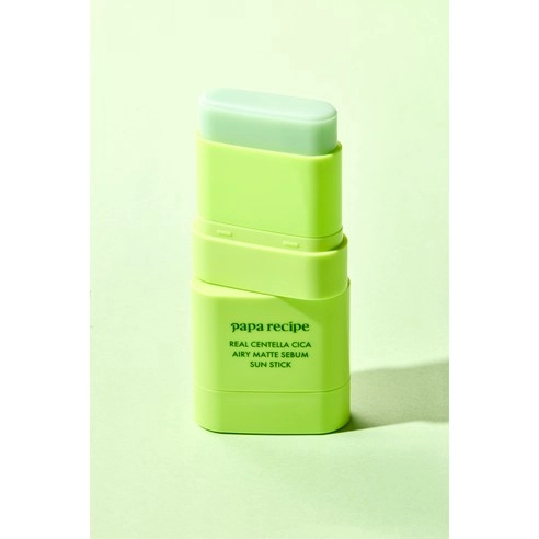 Real Centella Cica Airy Matte Sebum Sun Stick [SPF50+/PA++++] - Image 4