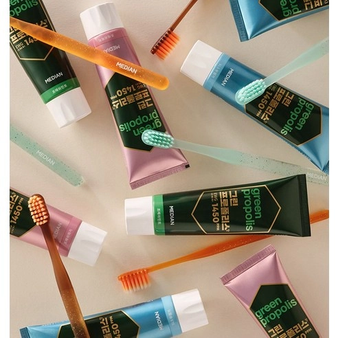 Green Propolis Whole Family Toothpaste [Fresh Peach], 100g+100g+100g - Image 3