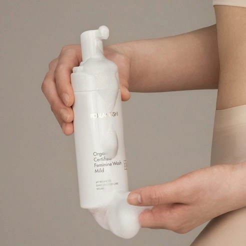 Organic Certified Feminine Wash Mild, 150ml, 1pack - Image 4