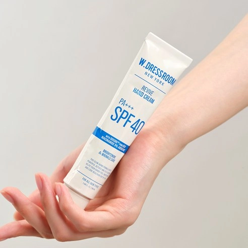 Revive Hand Cream [SPF40/PA+++], 50ml - Image 5