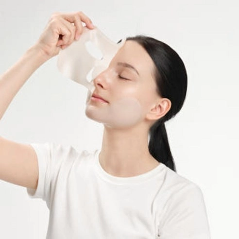 Vegan Kombucha Tea Essence Infused Gel Mask, 36g, 1pack - Image 2