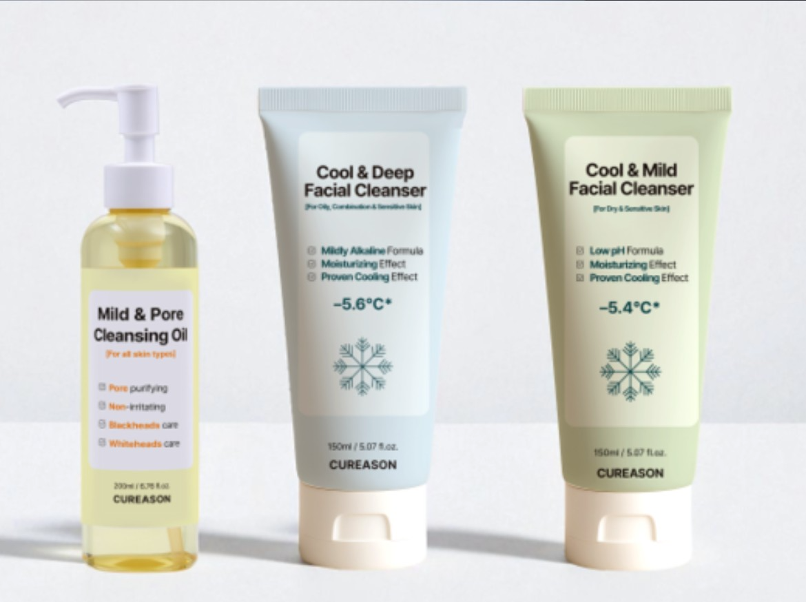Cool and Deep Facial Cleanser - Image 2