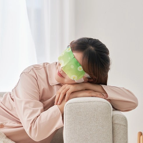 Steam Eye Mask [Chamomile Scent] - Image 4