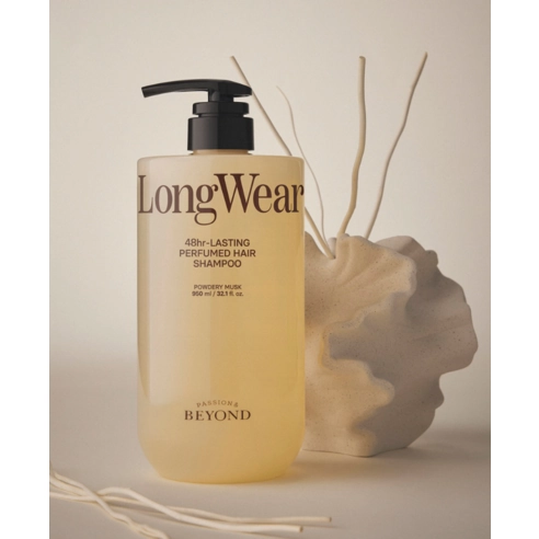 Longwear Perfumed Shampoo [Powdery Musk], 950ml, 1pack - Image 4