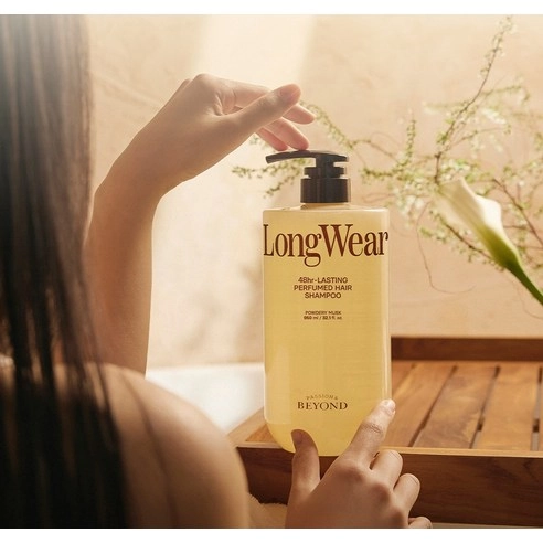 Longwear Perfumed Shampoo [Powdery Musk], 950ml, 1pack - Image 5