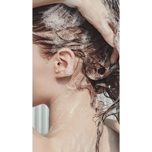 Scalp Solution Shampoo - Image 4