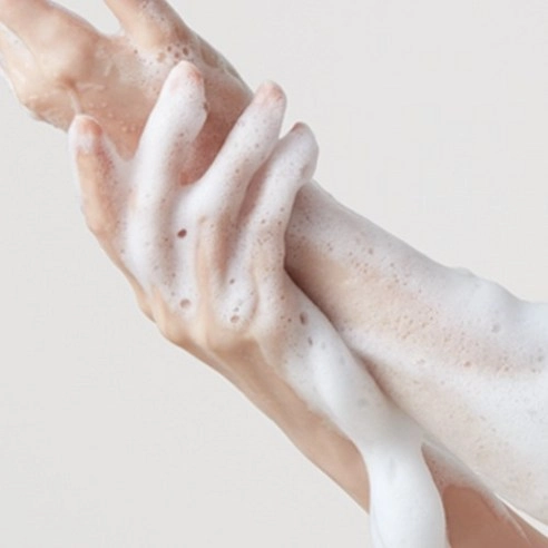 Sensitive Skin Body Wash - Image 3