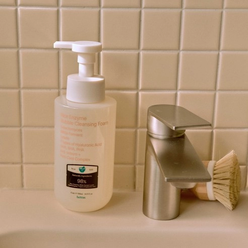 Morning-Harvested Rice Bubble Cleansing Foam - Image 3