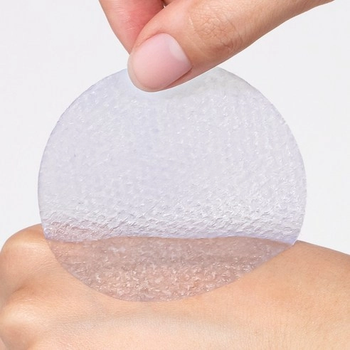 Dewy Glow Azulene Gel Toner Pad - Image 8