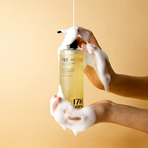 Egg Micellar Biome Cleansing Foam - Image 2