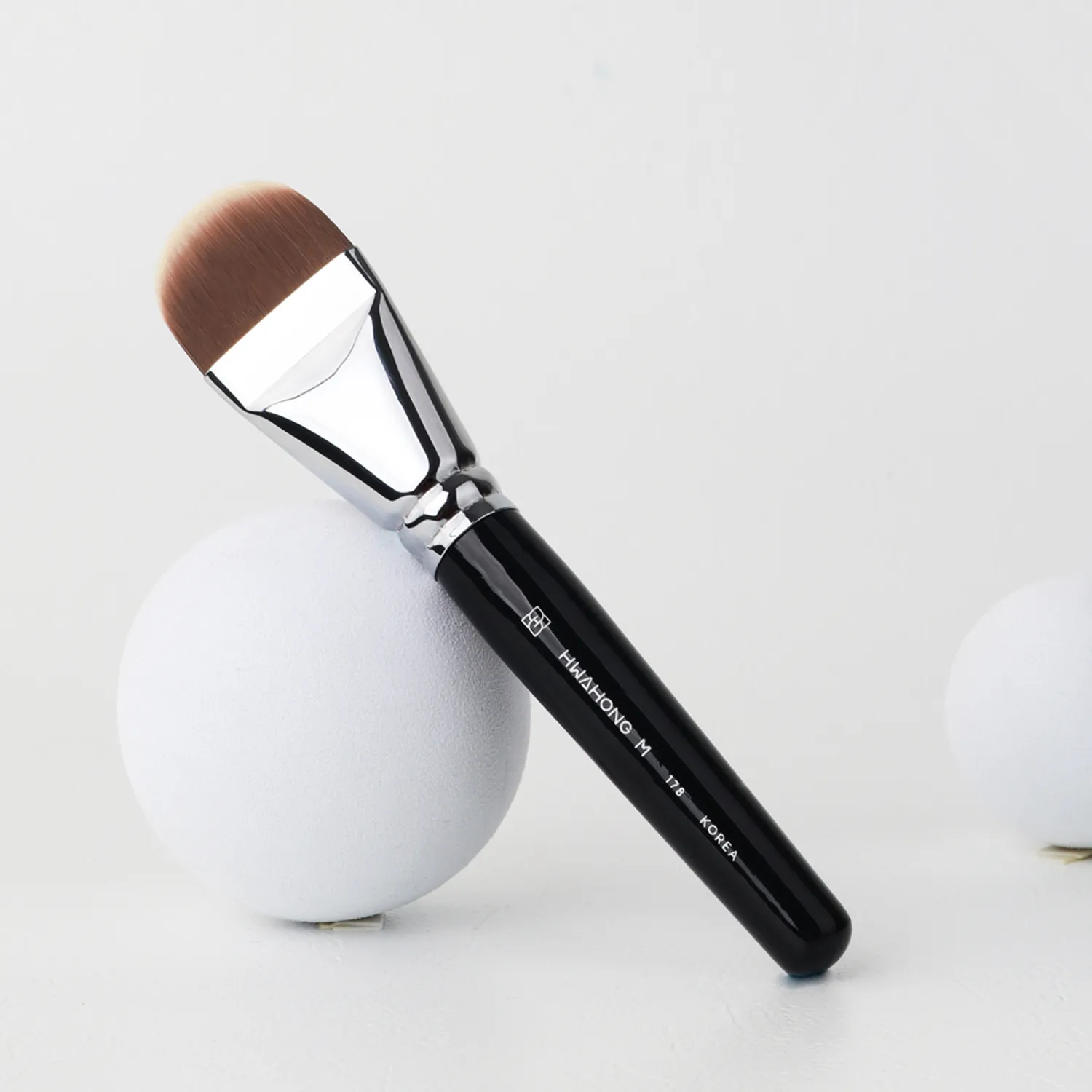178 Foundation Brush, 1ea, 1pack - Image 2