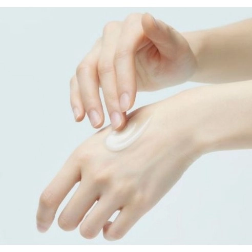 Aqua Soothing Gel Cream - Image 3