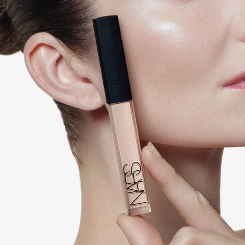 Radiant Creamy Concealer, 6ml, Vanilla, 1pack - Image 2