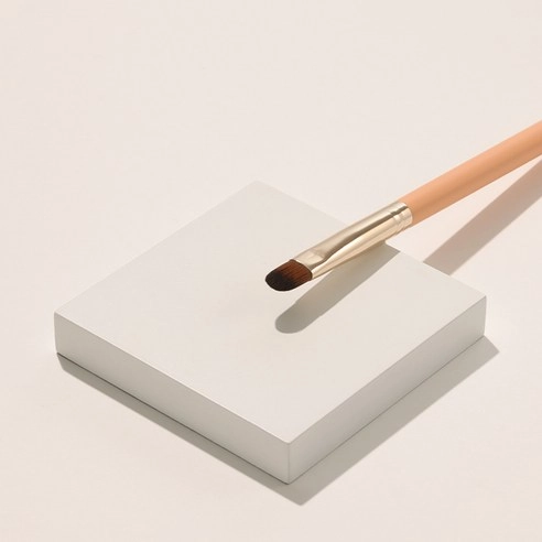 211 Lip and Concealer, 1pack - Image 3