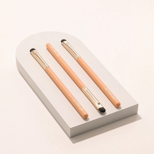 209 Defining Eyeshadow, 14.3cm, 1pack - Image 4